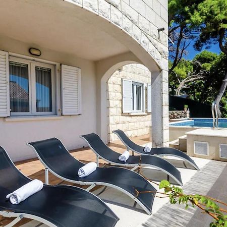 Wave N' Sea Apartment With A Private Pool دوبروفينك المظهر الخارجي الصورة