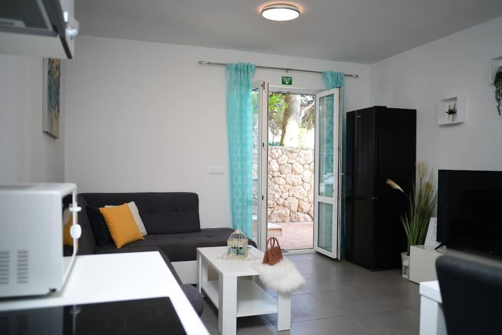 Wave N' Sea Apartment With A Private Pool دوبروفينك المظهر الخارجي الصورة