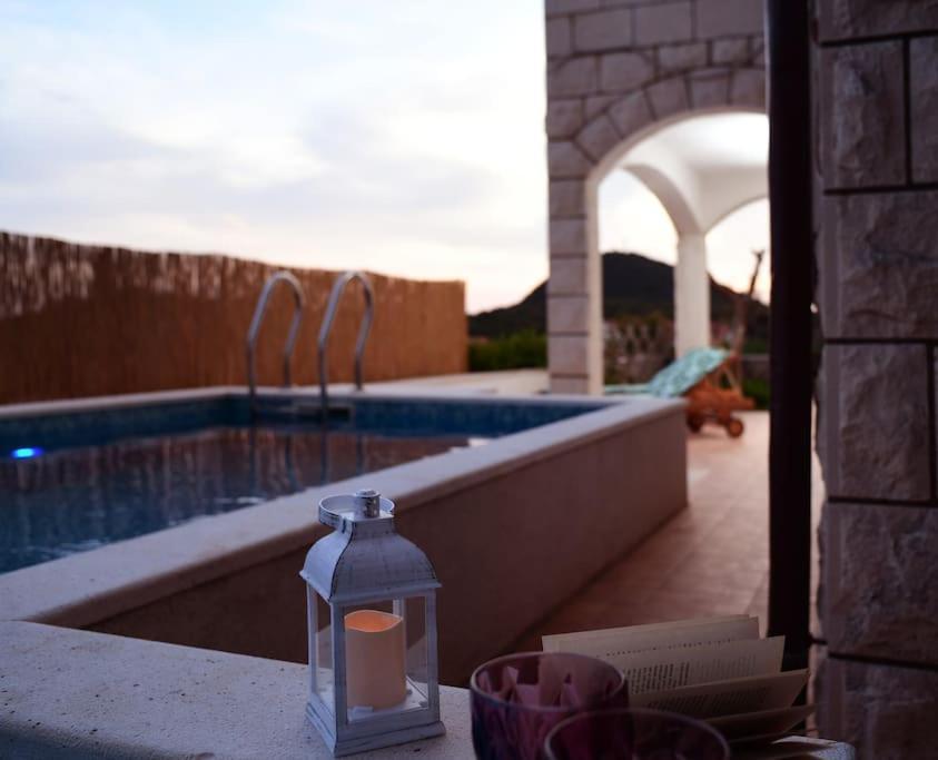 Wave N' Sea Apartment With A Private Pool دوبروفينك المظهر الخارجي الصورة