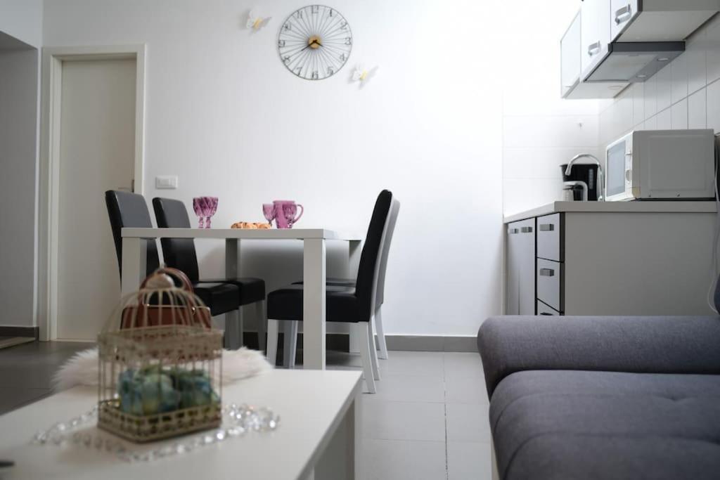 Wave N' Sea Apartment With A Private Pool دوبروفينك المظهر الخارجي الصورة