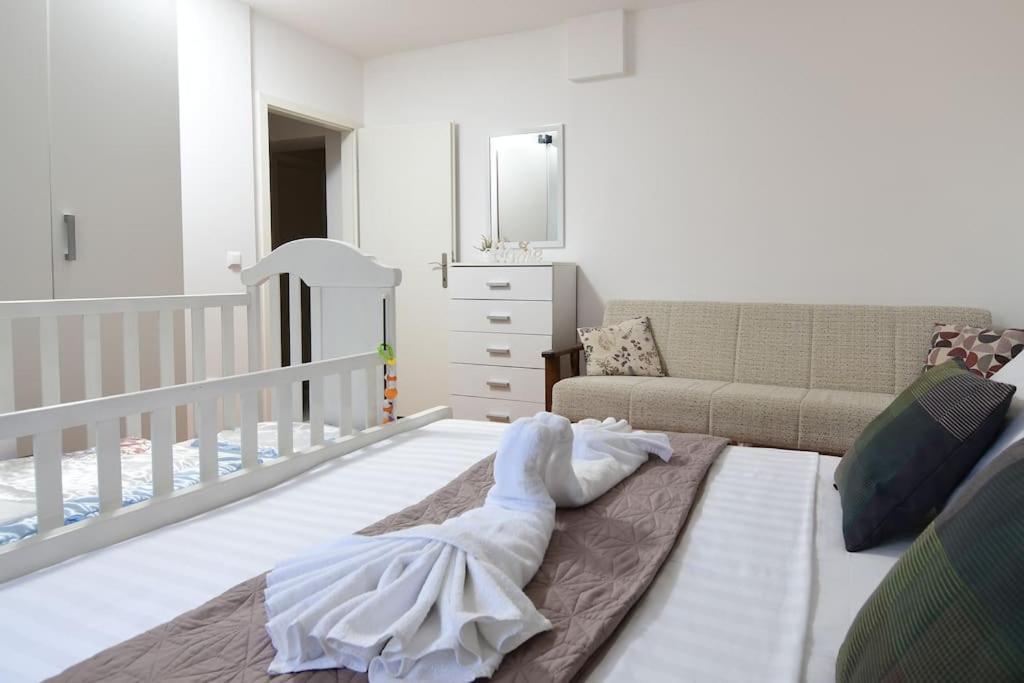 Wave N' Sea Apartment With A Private Pool دوبروفينك المظهر الخارجي الصورة