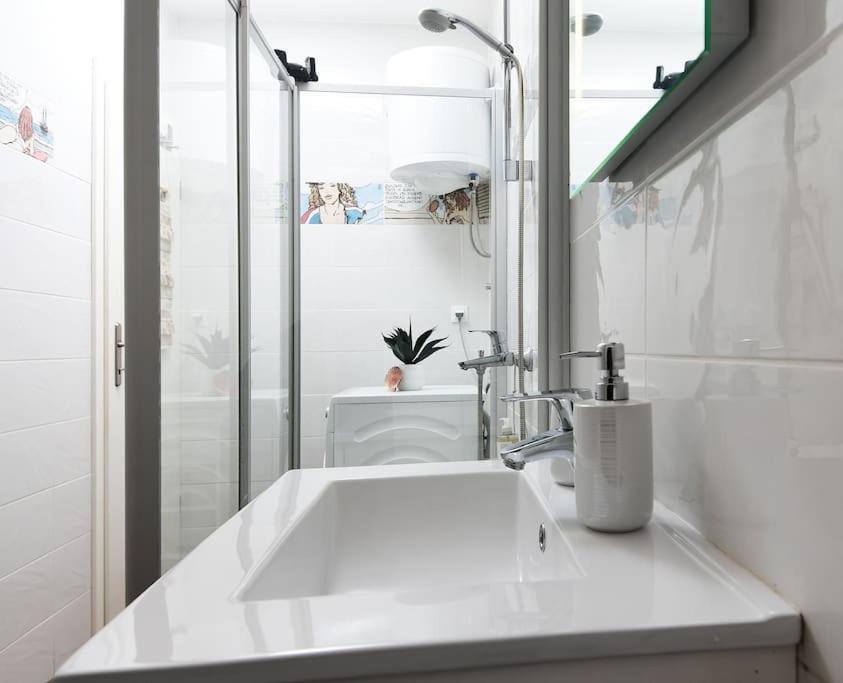 Wave N' Sea Apartment With A Private Pool دوبروفينك المظهر الخارجي الصورة
